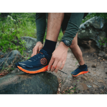 Boty Topo athletic Ultraventure 4 Men Black / Red