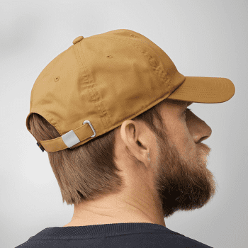 Kšiltovka Fjällräven Fjällräven Logo Cap Buckwheat Brown