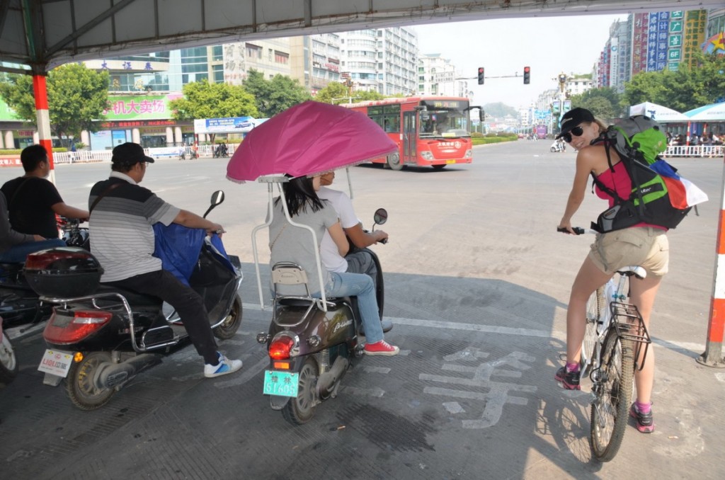 Travel4Ever: Na kole čínskými vesničkami