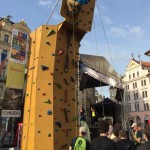 Praha v pohybu. Lezecká stěna na Staromáku