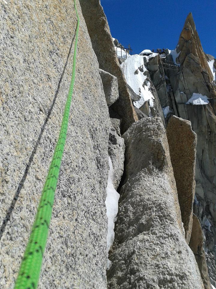 Millet Base Camp 2015 aneb jak jsme zdolali Arête des Cosmiques - lezecké úseky v Arête des Cosmiques