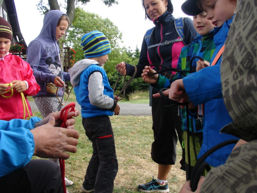 S horskou službou Kolem Ještědu