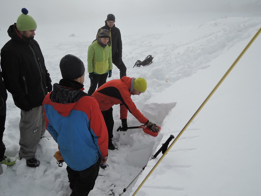 lavinový workshop s horským vůdcem Tomášem Bardasem