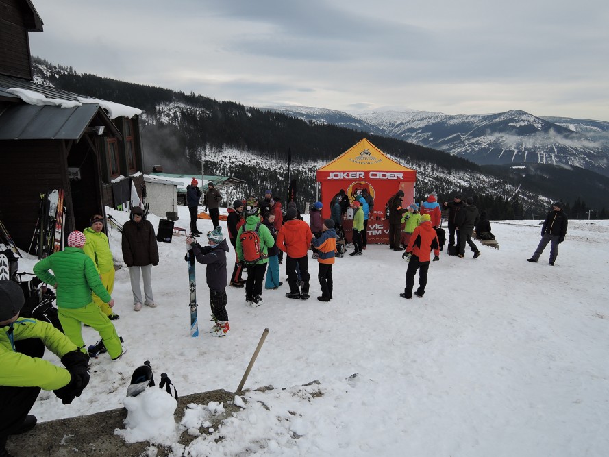 O pitný režim se staral JOKER Cider