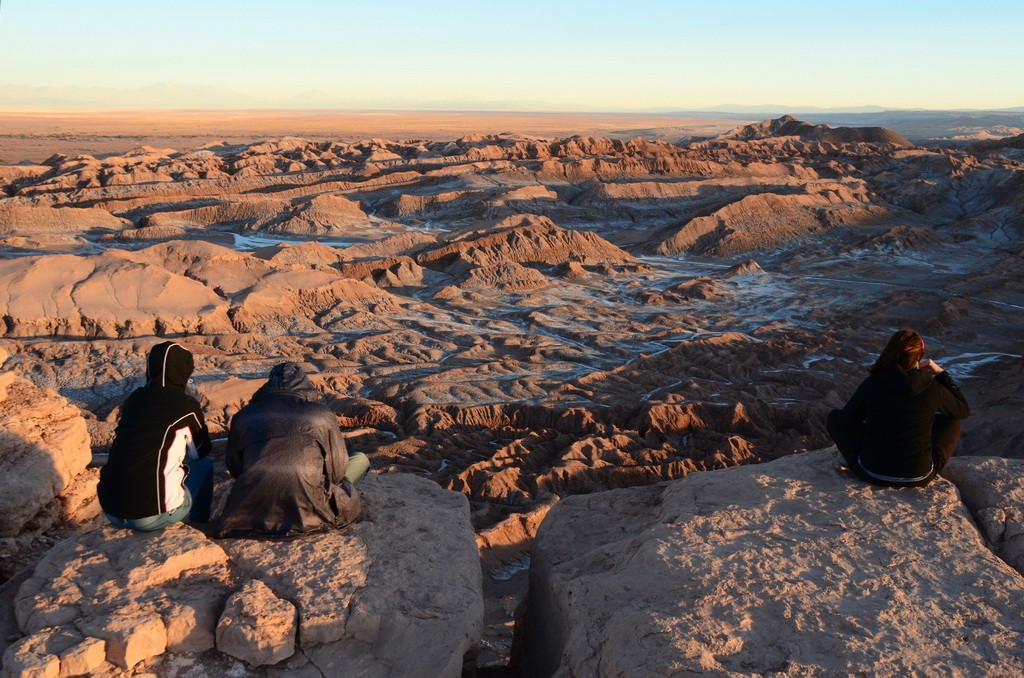 Čekání na západ slunce u kaňonu Piedra del Coyote