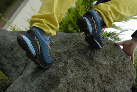 Approach obuv TX4 La Sportiva - pohyb po kamenech s climbing zone