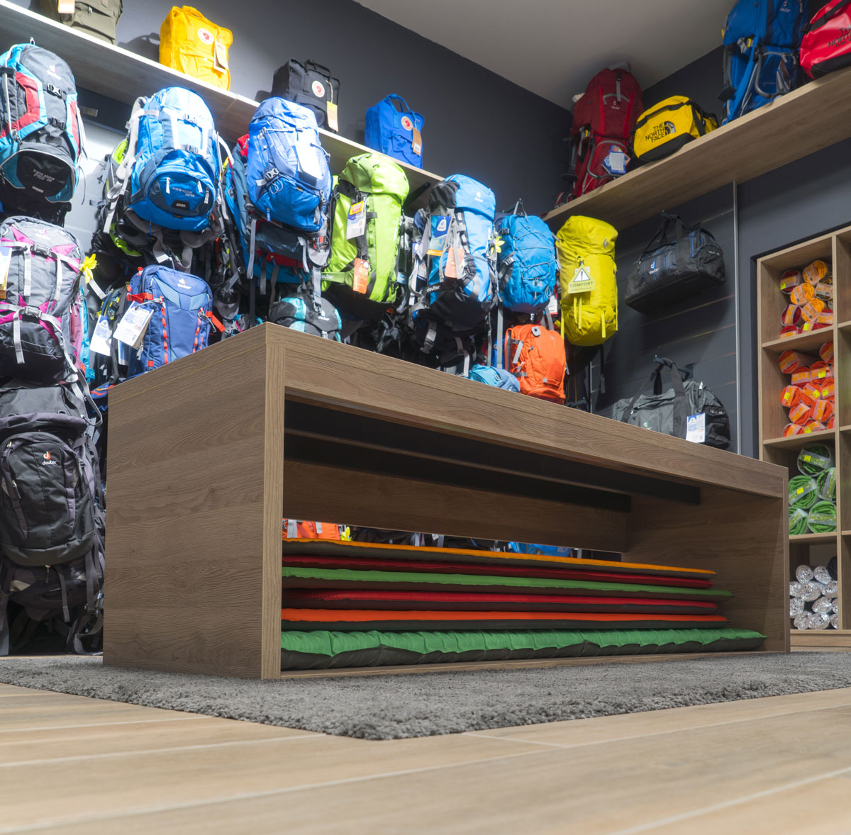 HUDY Praha Dejvická