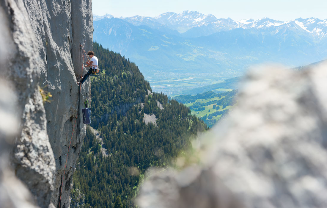 batoh deuter Gravity Haul 50